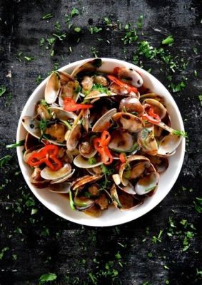  Spicy Stir-Fried Clams with Tangy Ginger and Umami Explosion?