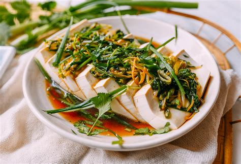  Steamed Sea Cucumber with Scallions and Ginger: Can This Quintessential Qinhuangdao Dish Awaken Your Inner Epicure?